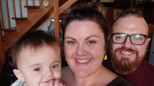 Eleanor Aldred-Owen with her parents